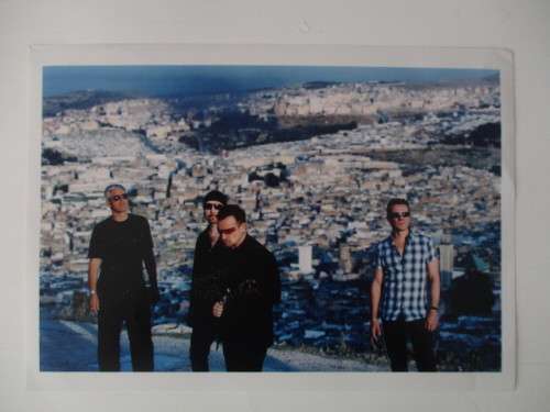 LOVELY MUSIC DVD U 2  AND FREE  A 4  PHOTOGRAPH FAMOUS GROUP  U2