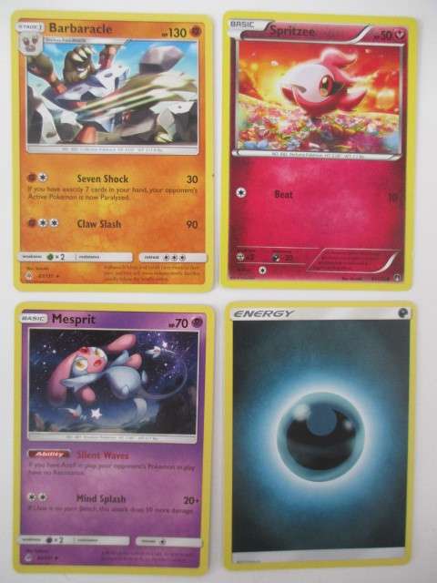 POKEMON - 4 CARDS