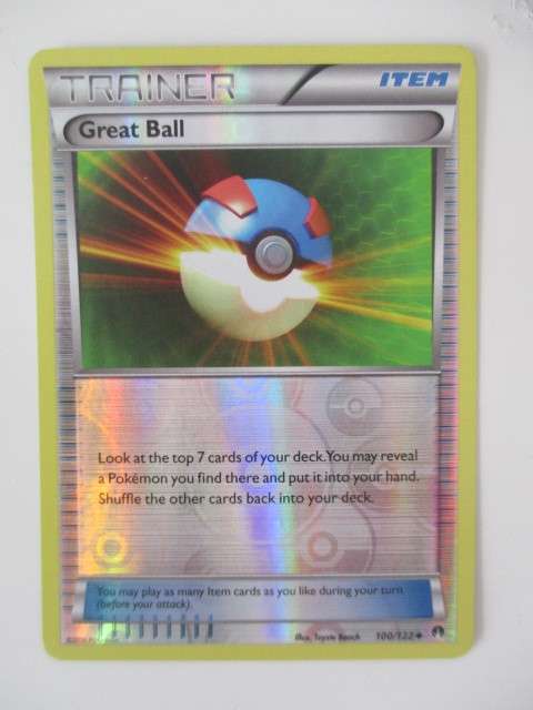 POKEMON - 4 CARDS ONE FOIL CARD