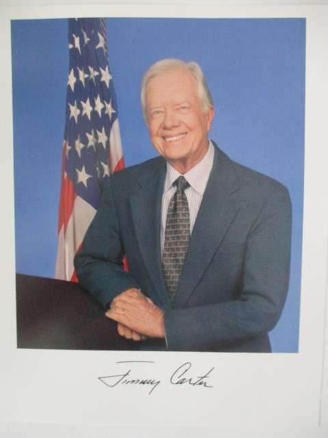 PRINTED AUTOGRAPHS JIMMY CARTER - BOTH A4  X2
