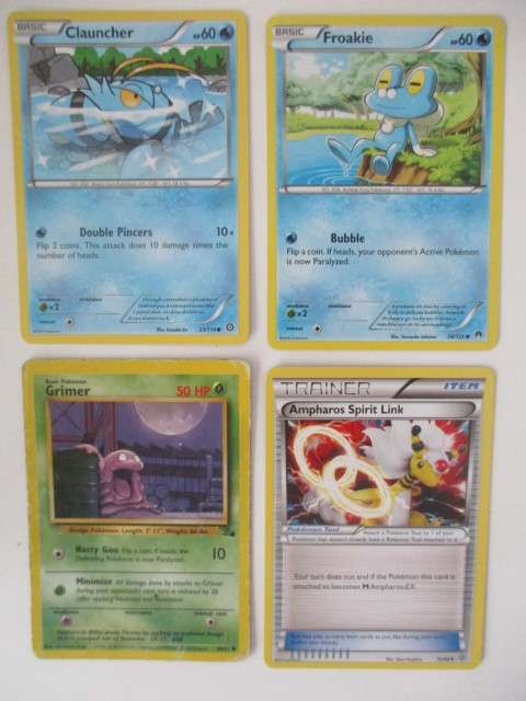 POKEMON 4 CARDS