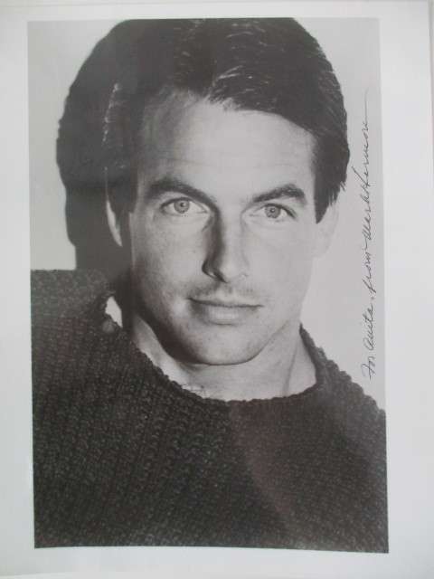 AUTOGRAPHED / SIGNED  - MARK HARMON - NCIS A4 SIZE