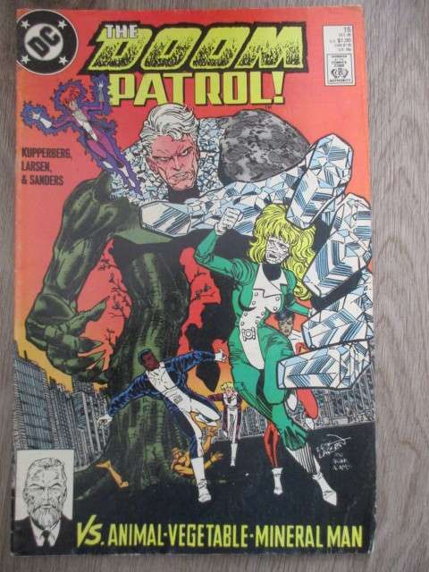 DC COMICS - THE DOOM PATROL -  NO. 15   1988