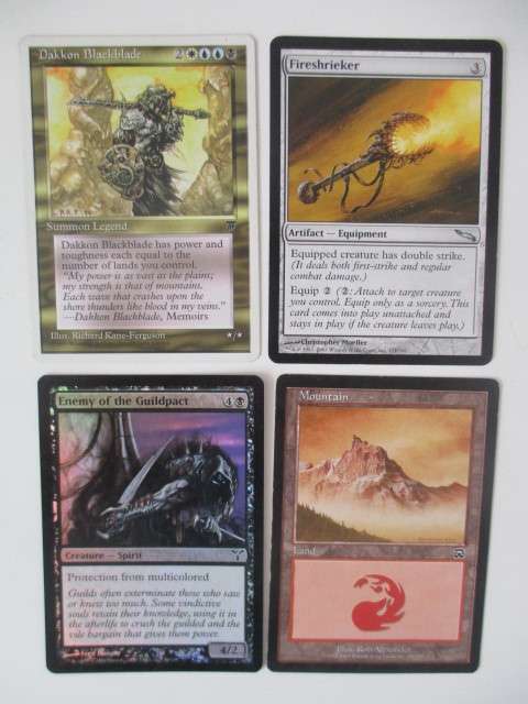 MAGIC THE GATHERING - DAKKON  BLACKBLADE - AND 3 FREE CARDS