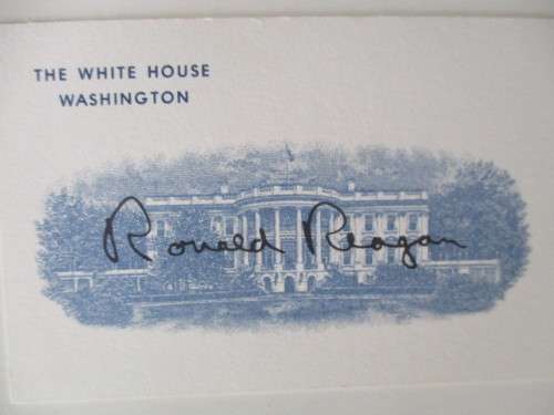 PREPRINTED AUTOGRAPH AND PHOTO - PRESIDENT RONALD REAGAN