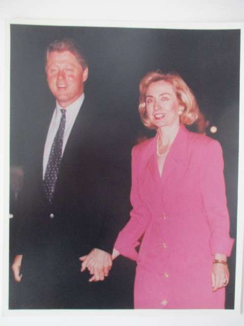 PHOTOGRAPH PRESIDENT BILL CLINTON AND HILLARY CLINTON A4 SIZE