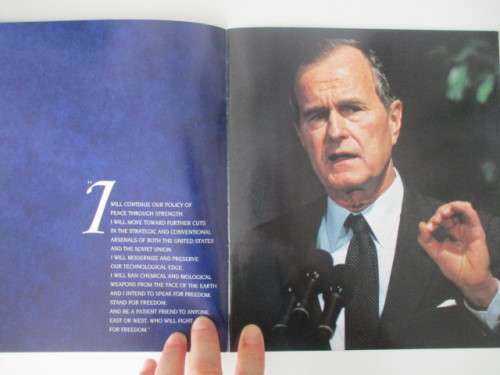 PRINTED AUTOGRAPH - GEORGE BUSH  - AND FREE BOOKLET A4 SIZE