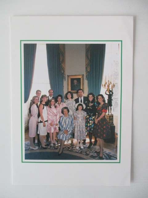 PRESIDENT  LYNDON JOHNSON MEMROBELIA  SEE BELOW