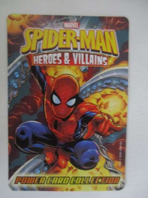 WARNER BROTHERS COMICS  -ANIMANIACS  NO. 8   1995 -  4 FREE HERO CARDS