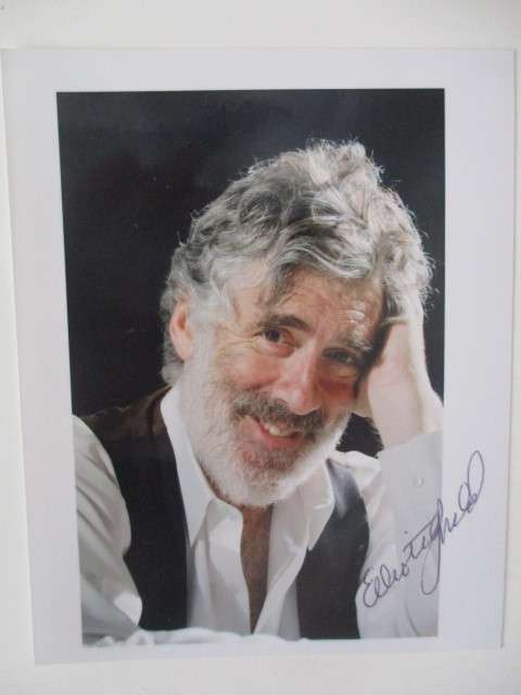 AUTOGRAPHED / SIGNED - ELLIOTT GOULD - OCEANS ELEVEN