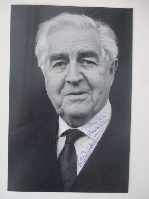 AUTOGRAPHED / SIGNED - PETER BALDWIN - THE POSESSED -  12 1/2 CM X 19 CM