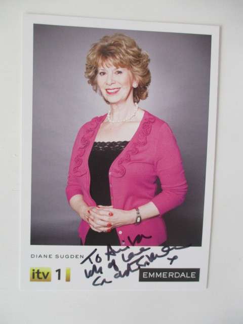 AUTOGRAPHED / SIGNED - ELIZABETH ESTENSEN - EMMERDALE