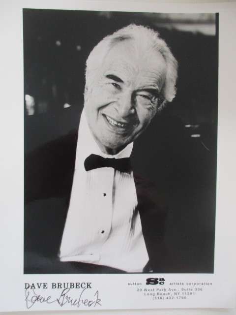 AUTOGRAPHED / SIGNED - DAVE BRUBECK- JAZZ PIANIST   - A4 SIZE