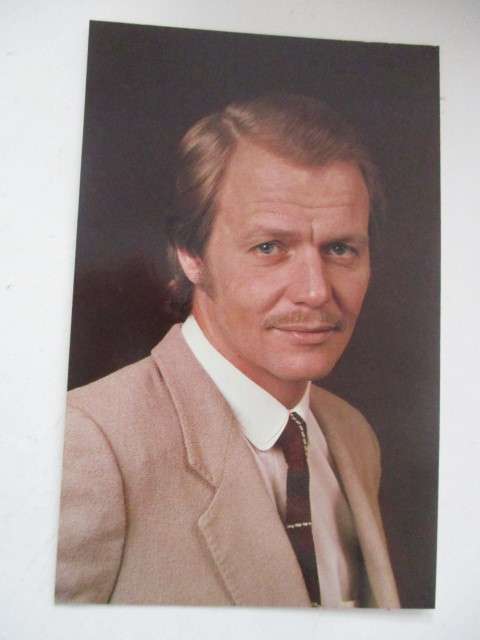PRINTED AUTOGRAPH  - DAVID SOUL - STARSKY AND HUTCH POSTCARD SIZE