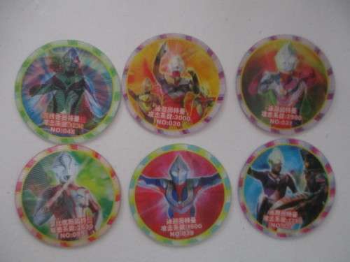 EARLY EDITION 3D HOLOGRAPHIC CHINESE BANDAI ULTRA HERO TAZOS - 6 PIECES
