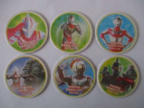 EARLY EDITION CHINESE BANDAI ULTRA HERO TAZOS - 6 PIECES