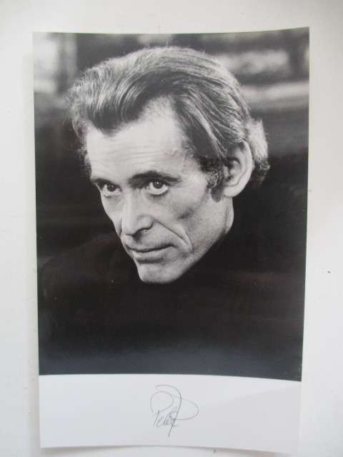 PRINTED AUTOGRAPH AND MINI LETTER - PETER O TOOLE BIT SMALLER THAN POSTCARD