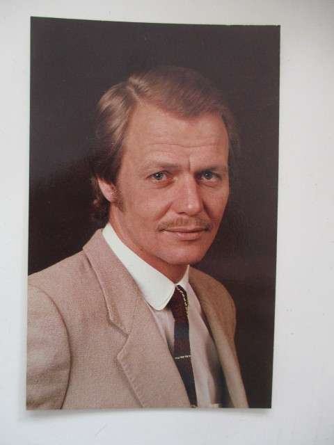 PRINTED AUTOGRAPH  DAVID SOUL - STARSKY AND HUTCH  POSTCARD SIZE