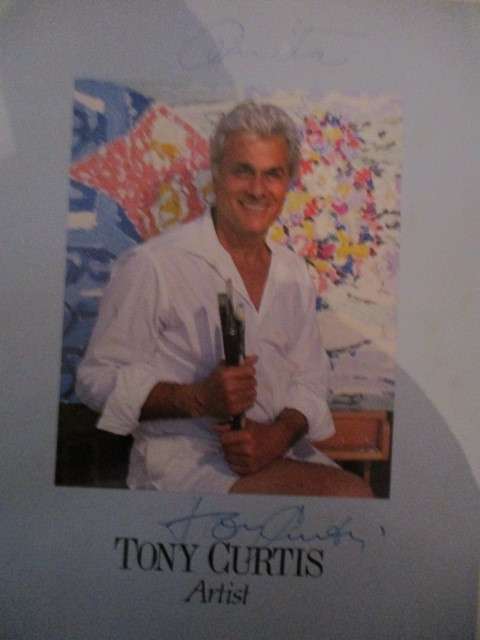 AUTOGRAPHED / SIGNED - TONY CURTIS BOOKLET  A4 SIZE