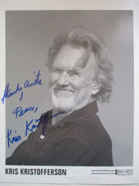 AUTOGRAPHED / SIGNED - KRIS KRISTOFFERSON  - A4 SIZE A STAR IS BORN AND BLADE  !!!!