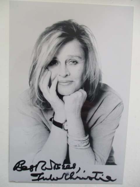AUTOGRAPHED / SIGNED - JULIE  CHRISTIE - BIT BIGGER THAN POSTCARD