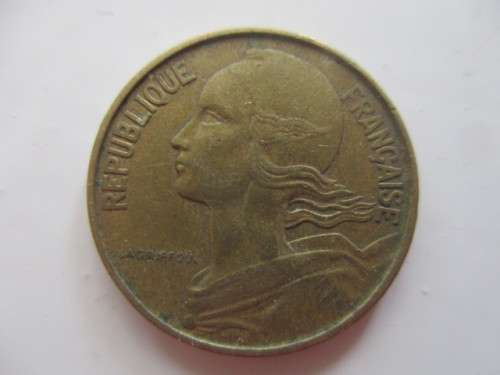 FRANCE   10 CENTIMES  -  1969