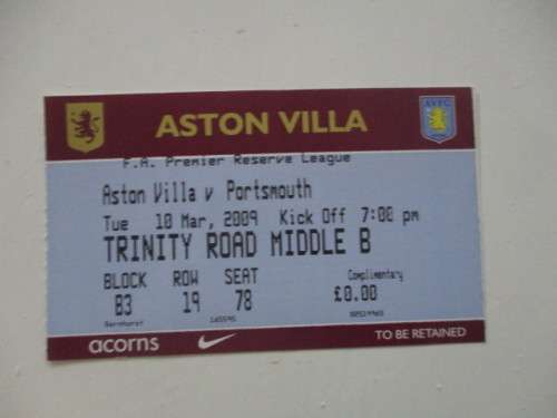 ASTON VILLA -  FABIAN DELPH  SOCCER PLAYER - PHOTO AND COMPLIMENTARY TICKET
