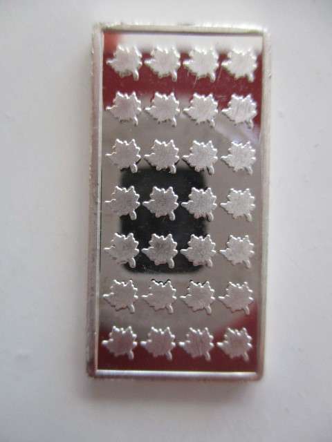 .999 FINE SILVER 1/4 TROY  OUNCE SMALL MAPLE BAR