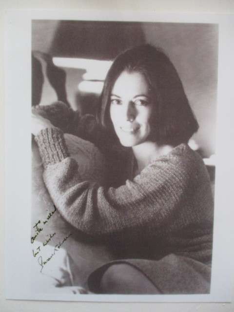 AUTOGRAPHED / SIGNED - SUSAN KOHNER - THE LAST WAGON A4 SIZE