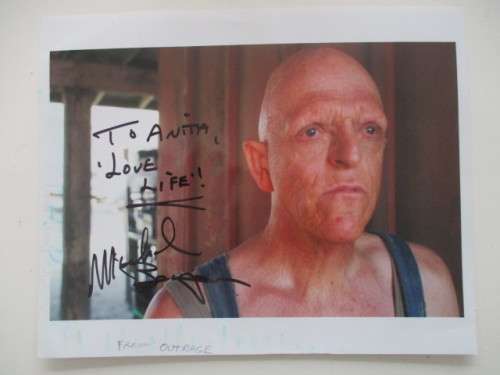 AUTOGRAPHED / SIGNED  - MICHAEL BERRYMAN - STAR TREK AND THE HILLS HAVE EYES A4 SIZE