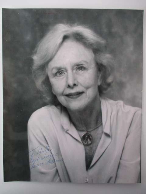 AUTOGRAPHED / SIGNED - LOUISE LATHAM ACTED IN PARADISE / LOVE FIELD/ THE PHILIDELPHIA EX A4 SIZE