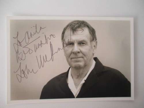 AUTOGRAPHED / SIGNED - TOM WILKINSON - THE FULL MONTY APP POST CARD SIZE