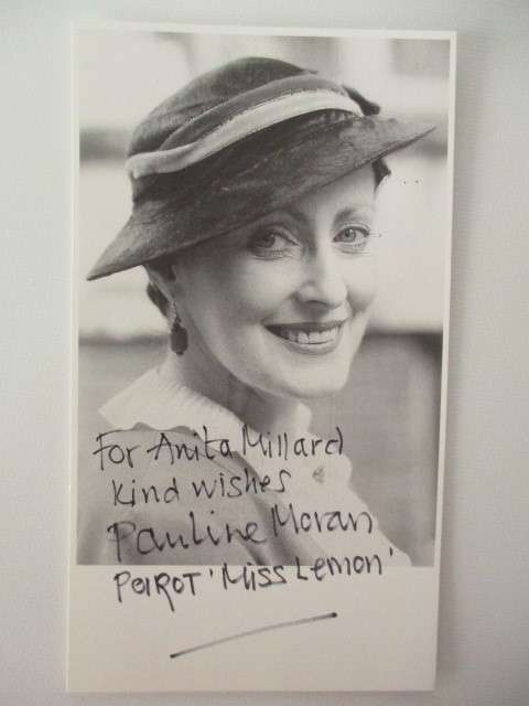 AUTOGRAPHED / SIGNED - PAULINE MORAN - POIROT   -   10 CM  X 17 1/2 CM
