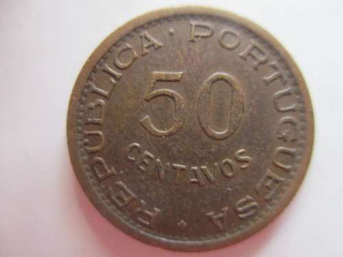 MOZAMBIQUE  - 50 CENTAVOS -  1957
