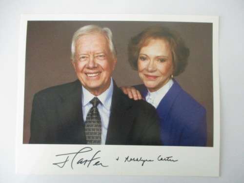 AUTOGRAPHED / SIGNED - USA PRESIDENT -  JIMMY CARTER AND MRS CARTER A4 SIZE