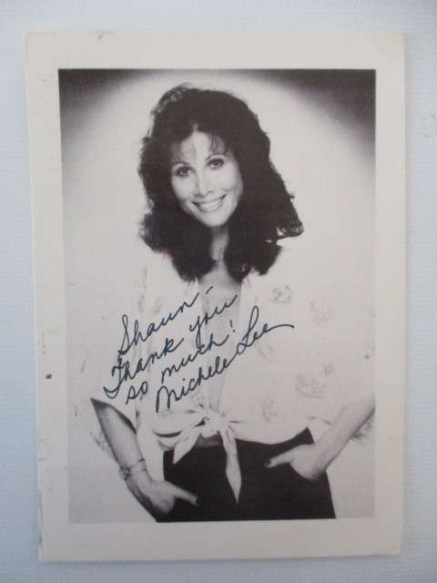 AUTOGRAPHED / SIGNED - MICHELLE LEE - KNOTS LANDING  - APP POST CARD SIZE