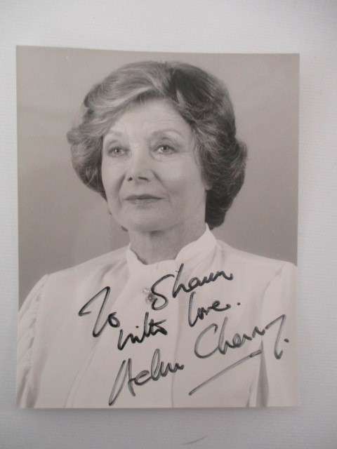 AUTOGRAPHED / SIGNED - TREVOR HOWARD ACTOR AND HIS WIDOW and CARD