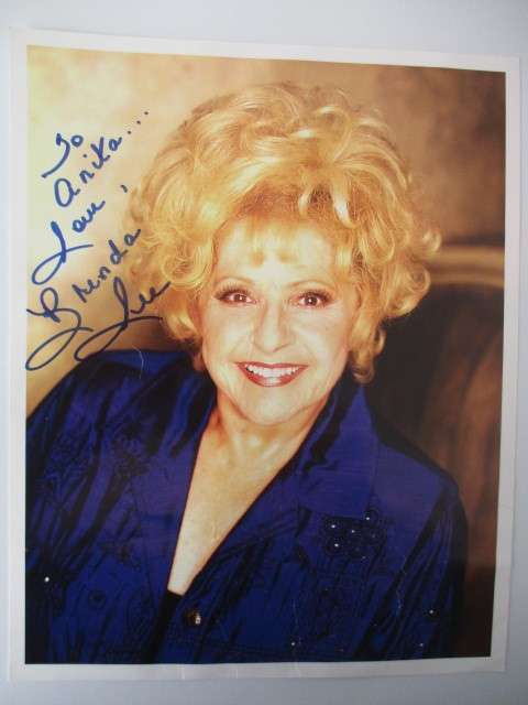 AUTOGRAPHED / SIGNED - BRENDA LEE - VINTAGE SINGER  A4 SIZE