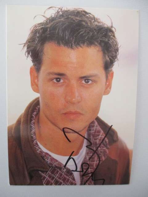 AUTOGRAPHED / SIGNED - JOHNNY DEPP - PIRATES OF THE CARIBBEAN BIT LARGER THAN POST CARD