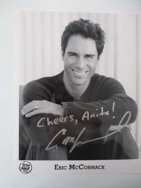 AUTOGRAPHED / SIGNED - ERIC MCCORMACK  -   A4 SIZE
