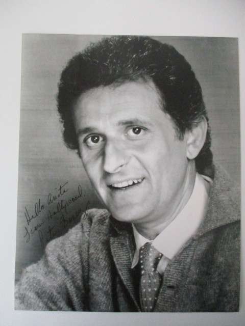 AUTOGRAPHED / SIGNED - PETER BONERZ  - BOB NEWHART SHOW A4 SIZE