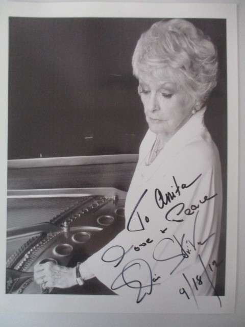 AUTOGRAPHED / SIGNED - ELAINE STRICH  A4 SIZE