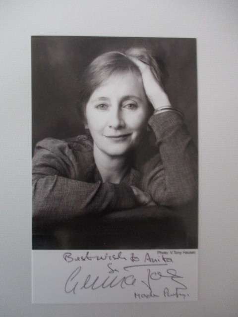 AUTOGRAPHED / SIGNED - GEMMA JONES -  HARRY POTTER APP. POSTCARD SIZE