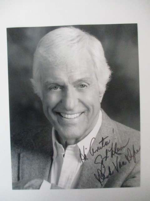 AUTOGRAPHED / SIGNED - DICK VAN DYKE  - MARY POPPINS A4 SIZE
