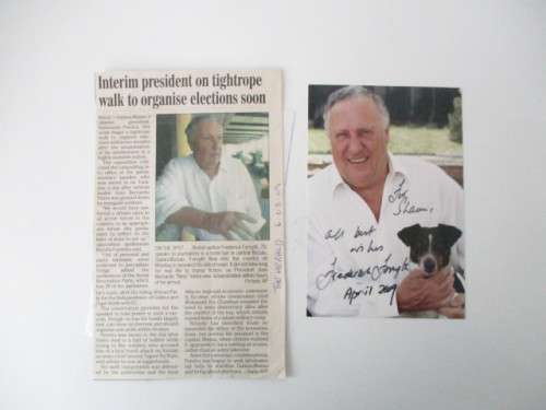 AUTOGRAPHED / SIGNED - FREDERICK FORSYTH  BRITISH AUTHOR