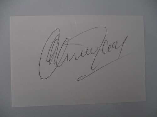 AUTOGRAPHED / SIGNED - PRESIDENT OF DOMINICA  DR. NICHOLAS LIVERPOOL