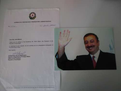 PRINTED AUTOGRAPH - PRESIDENT OF AZERBAIJAN IIIHAM ALIYEV AND LETTER