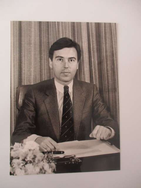 AUTOGRAPHED / SIGNED - ELCO BRINKMAN - DUTCH POLITICIAN AND LETTER