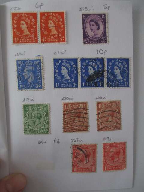 GREAT BRITAIN / INDIA / GRENADA /  IRELAND  3 BOOKLETSOF MINT AND USED STAMPS HINGED