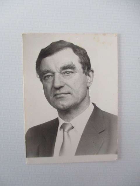 AUTOGRAPHED / SIGNED - JERZY WOJTECKI POLISH POLITICIAN  1989